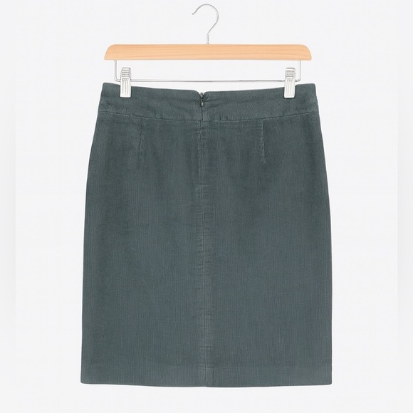 J. Crew “The Pencil Skirt” size 2 green, mid-length corduroy skirt.  #workwear - Picture 2 of 2
